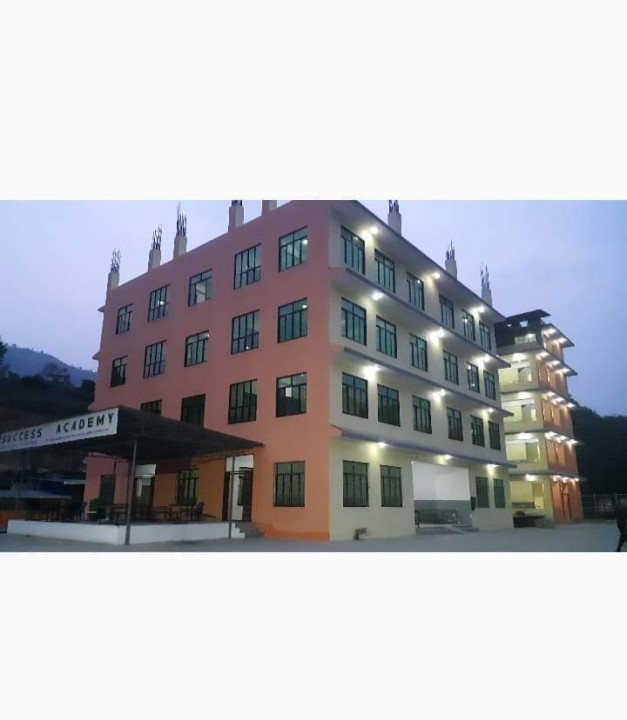 सक्सेस एकेडेमीमा वैकल्पिक माध्यमबाट शिक्षण सिकाइ सुरु