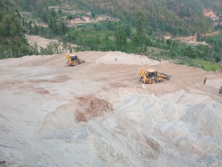 गल्छिमा नमुना रंगशाला निर्माणले लियो गति