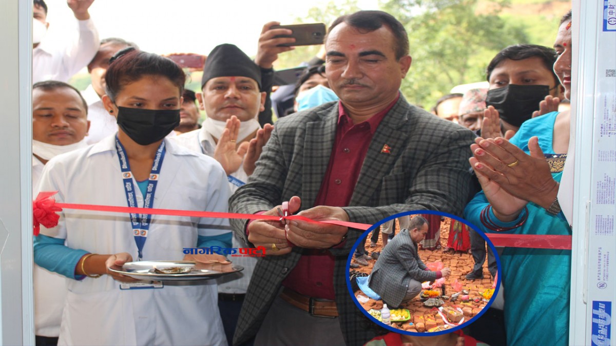 धुनिबेशीको वडा नम्बर ३ मा स्वास्थ्य केन्द्रको भवन उद्घाटन सँगै वडा कार्यालयको भवन शिलान्यास