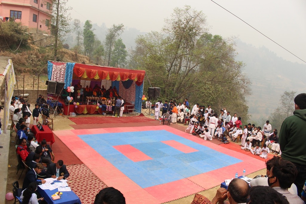 dhunibeshi dojo11.JPG