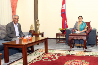 स्थानीय चुनावप्रति राष्ट्रपतिको चासो