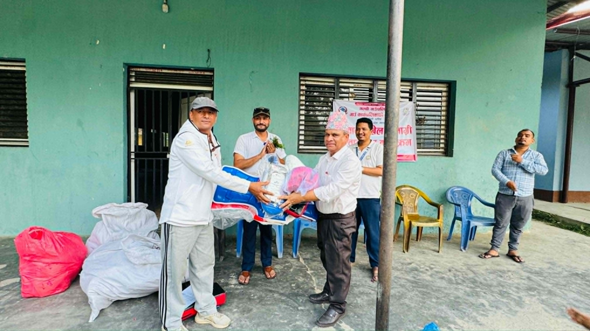 गल्छी गाउँपालिकाद्वारा तेक्वान्दो खेलाडीलाई खेल सामग्री वितरण