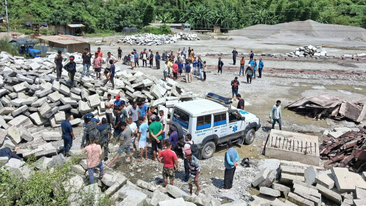 धादिङको थाक्रेमा मोटरसाइकल दुर्घटना, २ जनाको घटनास्थलमै मृत्यु