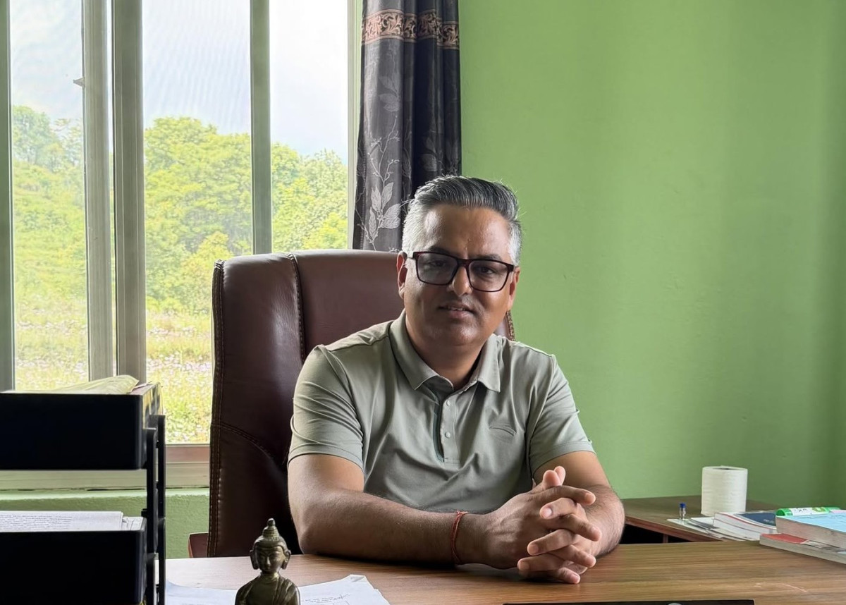 धुनिवेशी कांग्रेस नगर सभापतिमा माधव सिलवालको उम्मेदवारी